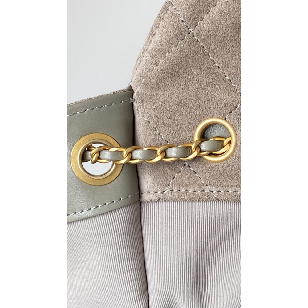 Chanel 25 Bag Medium Hobo Boho Bag!