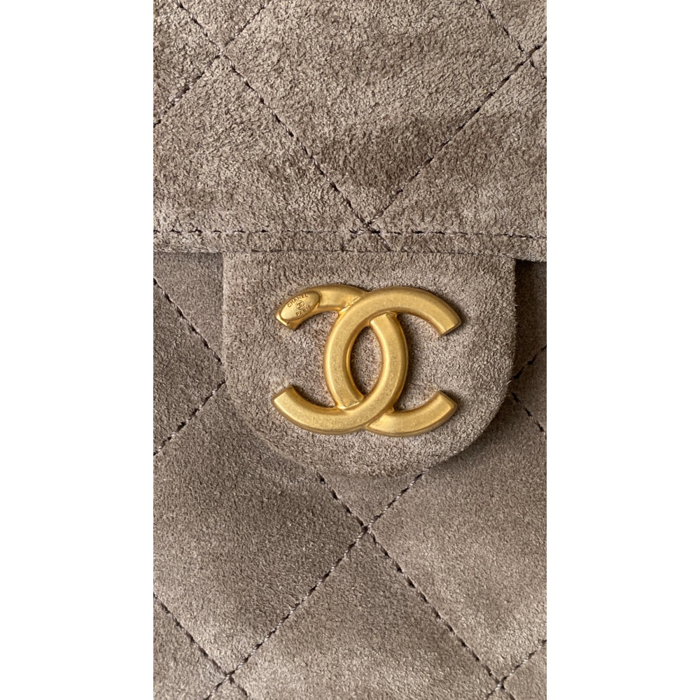 Chanel 25 Bag Small Hobo Boho Bag! 