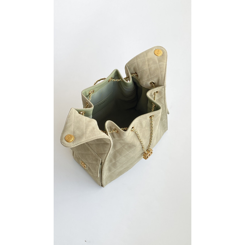 Chanel 25 Bag Medium Hobo Boho Bag!