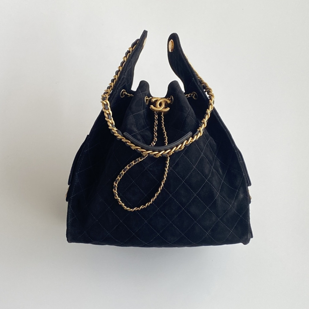 Chanel 25 Bag Medium Hobo Boho Bag!