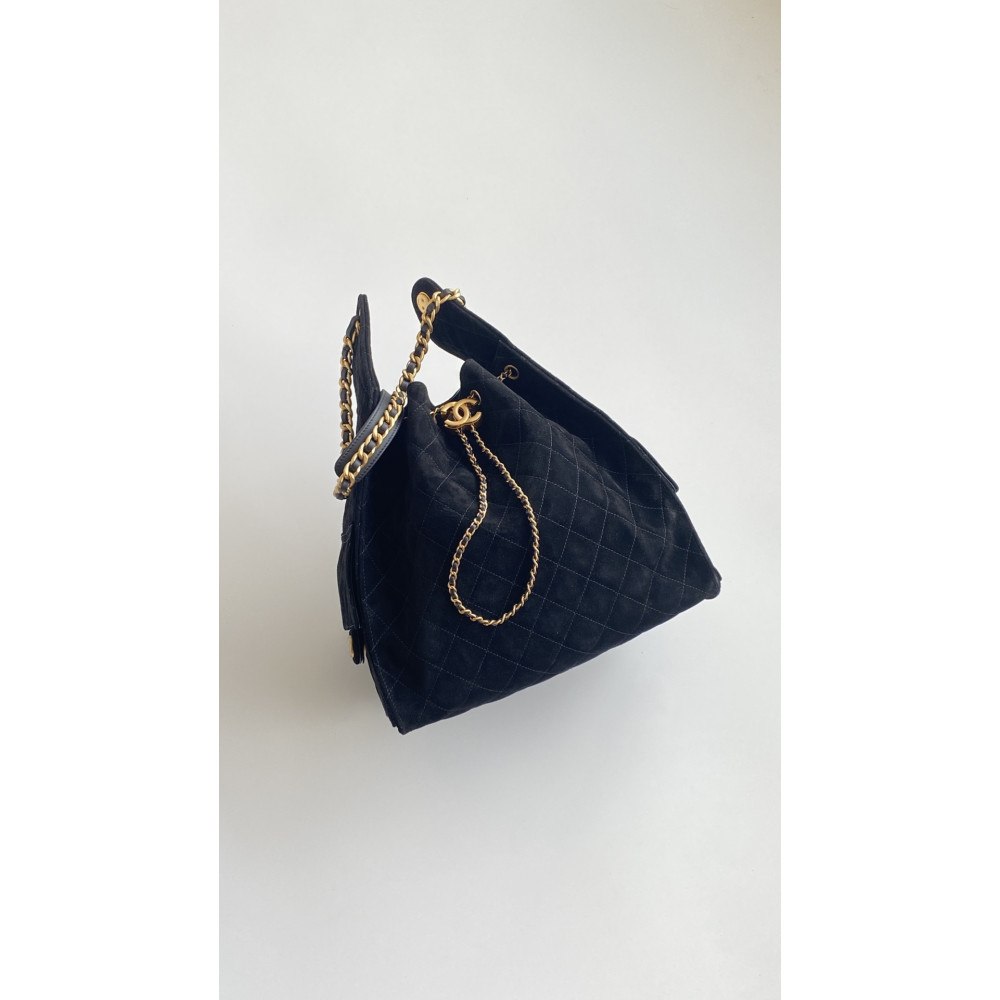 Chanel 25 Bag Medium Hobo Boho Bag!