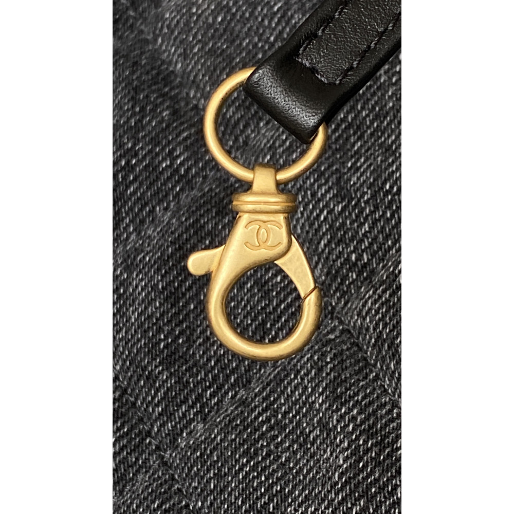 Chanel 25S Bag Medium Hobo Boho Bag