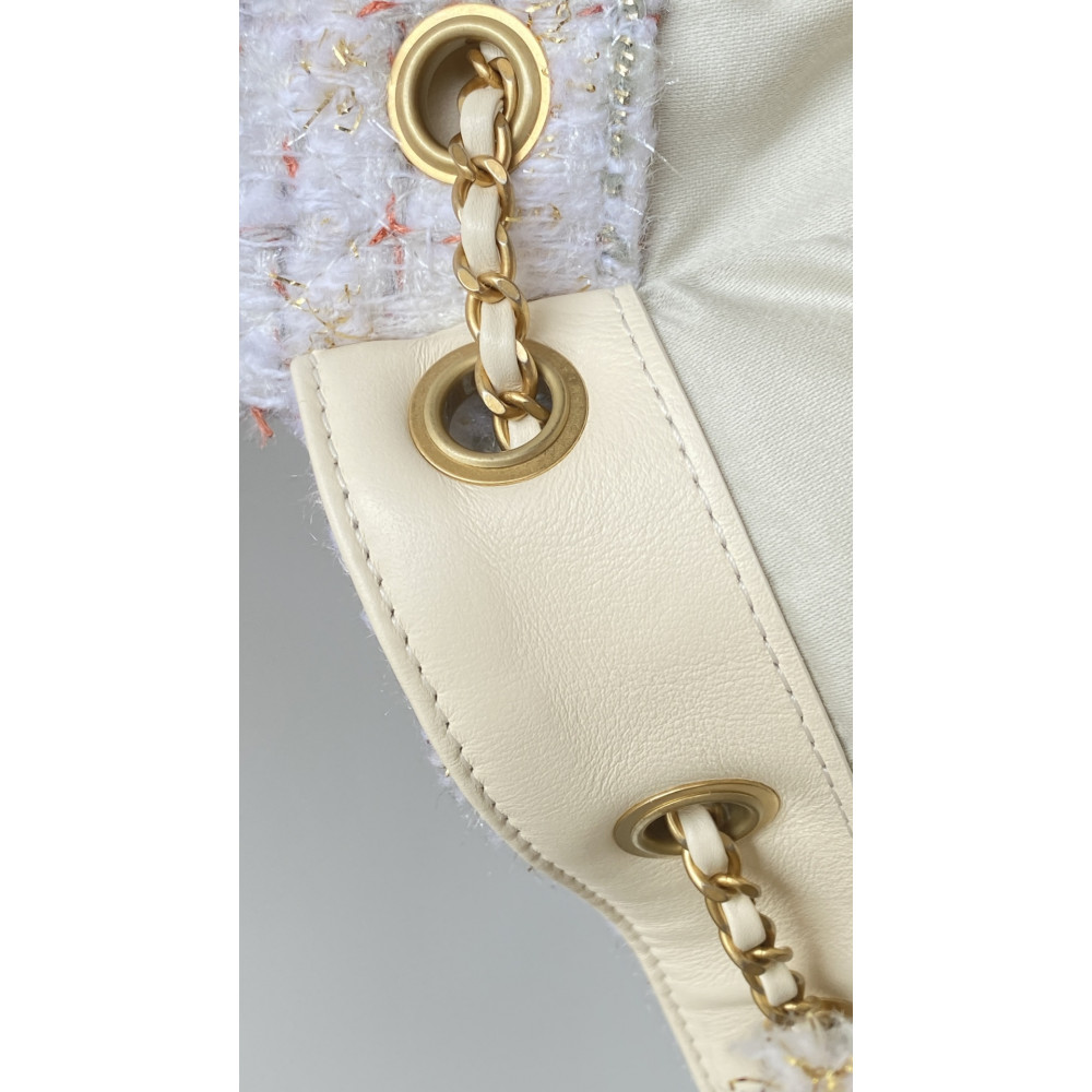 Chanel 25A Bag Small Hobo Boho Bag! 