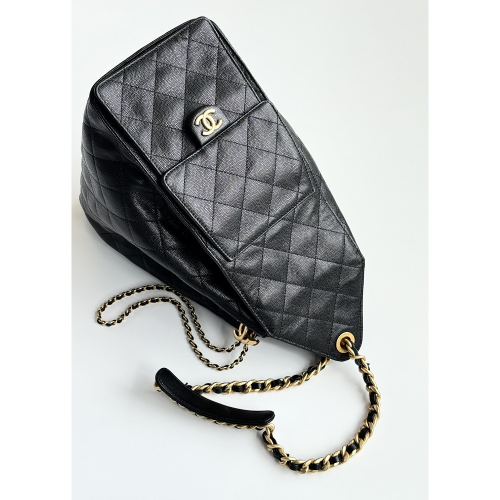 Chanel 25A Bag Medium Hobo Boho Bag!