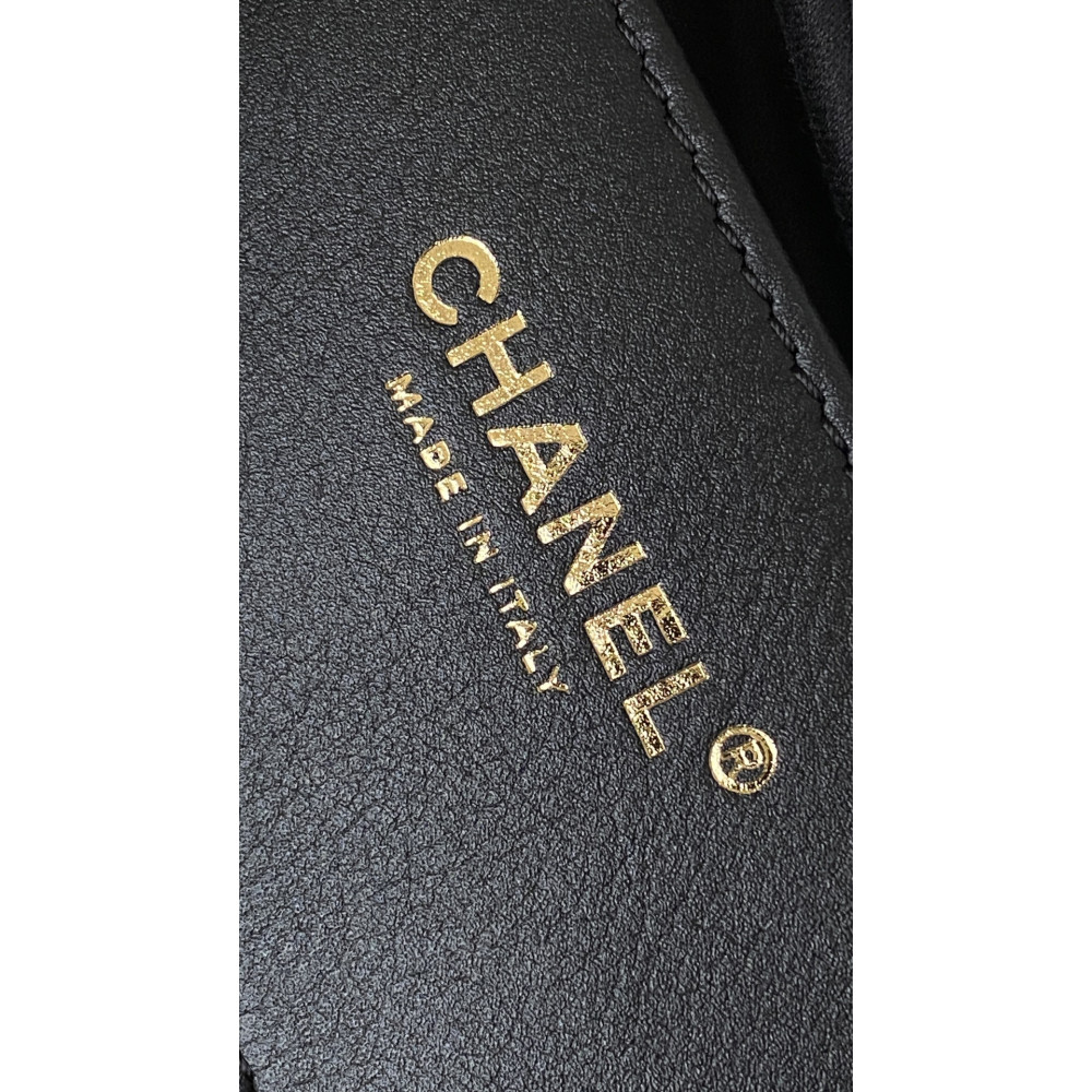 Chanel 25 Bag Small Hobo Boho Bag!