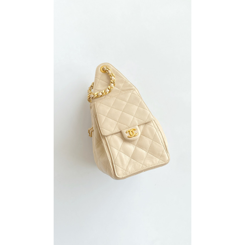 Chanel 25 Bag Small Hobo Boho Bag!