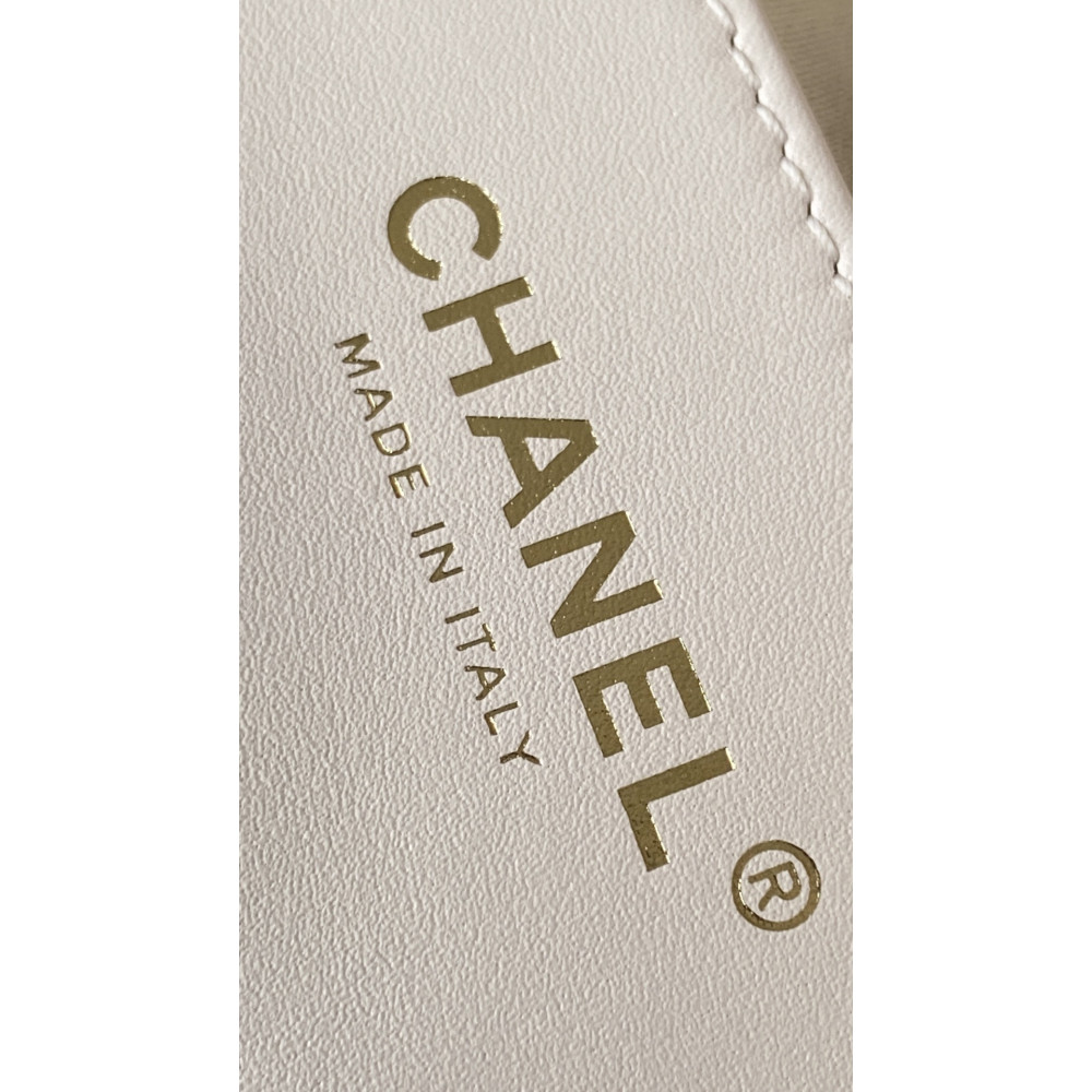 Chanel 25 Bag Small Hobo Boho Bag!