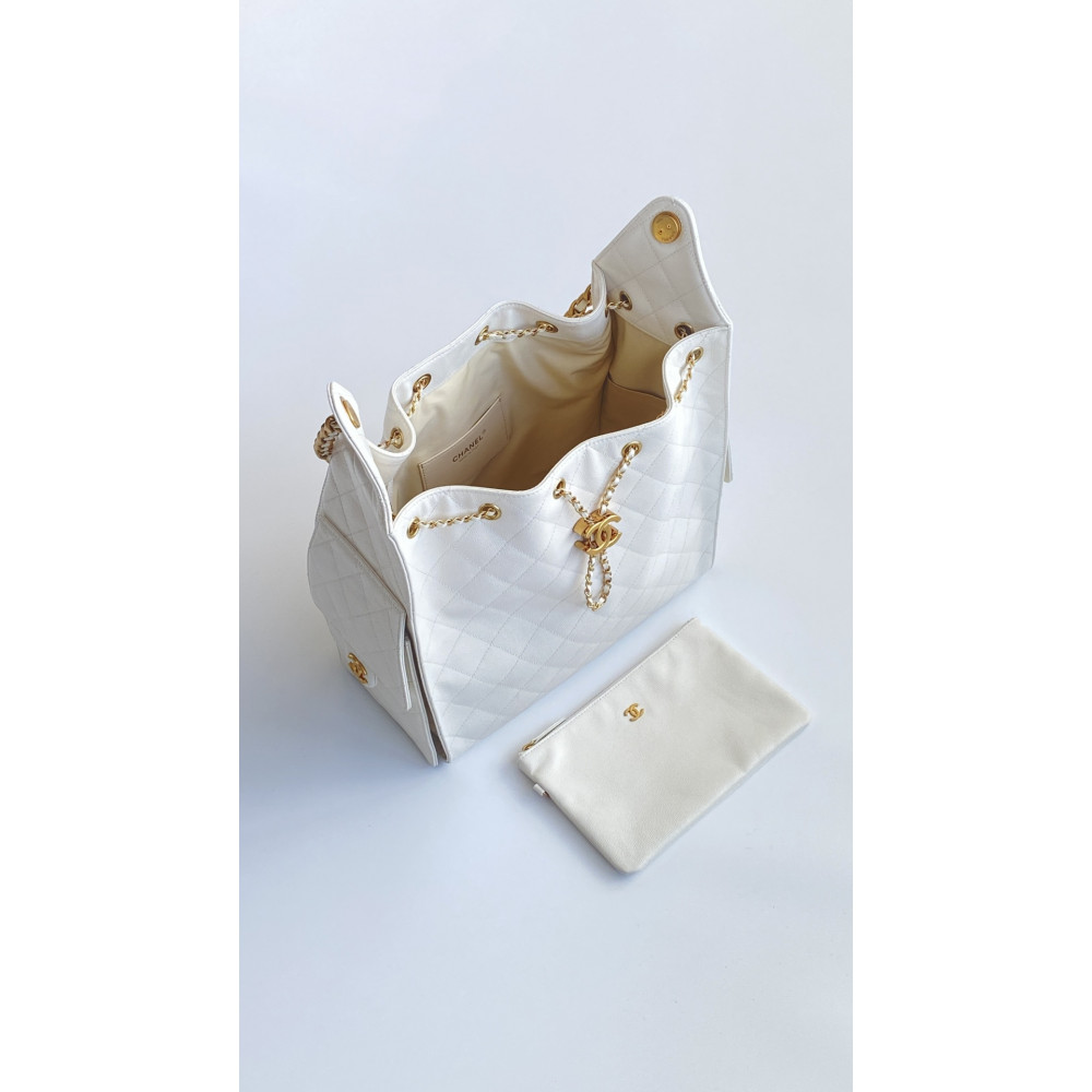 Chanel 25A Bag Medium Hobo Boho Bag!