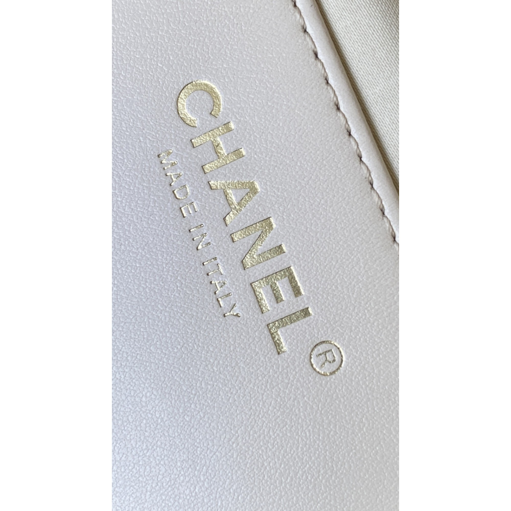 Chanel 25A Bag Medium Hobo Boho Bag!