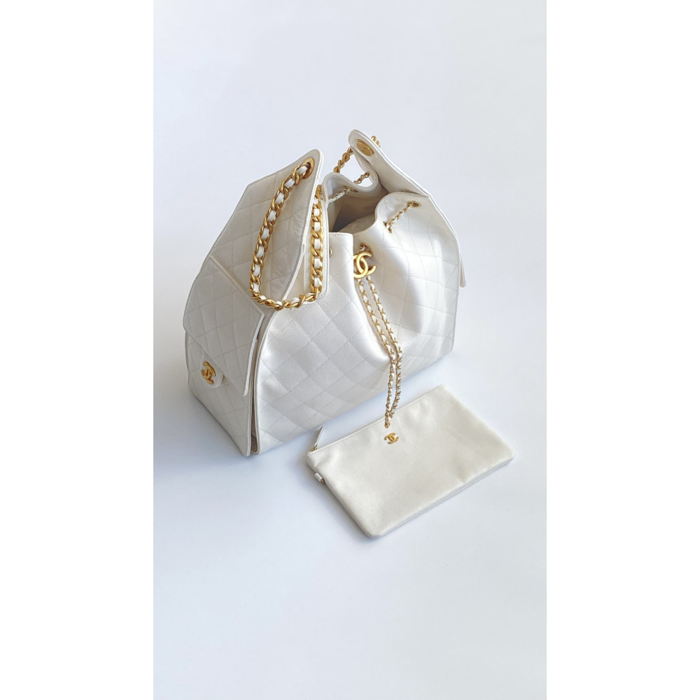 Chanel 25A Bag Medium Hobo Boho Bag!