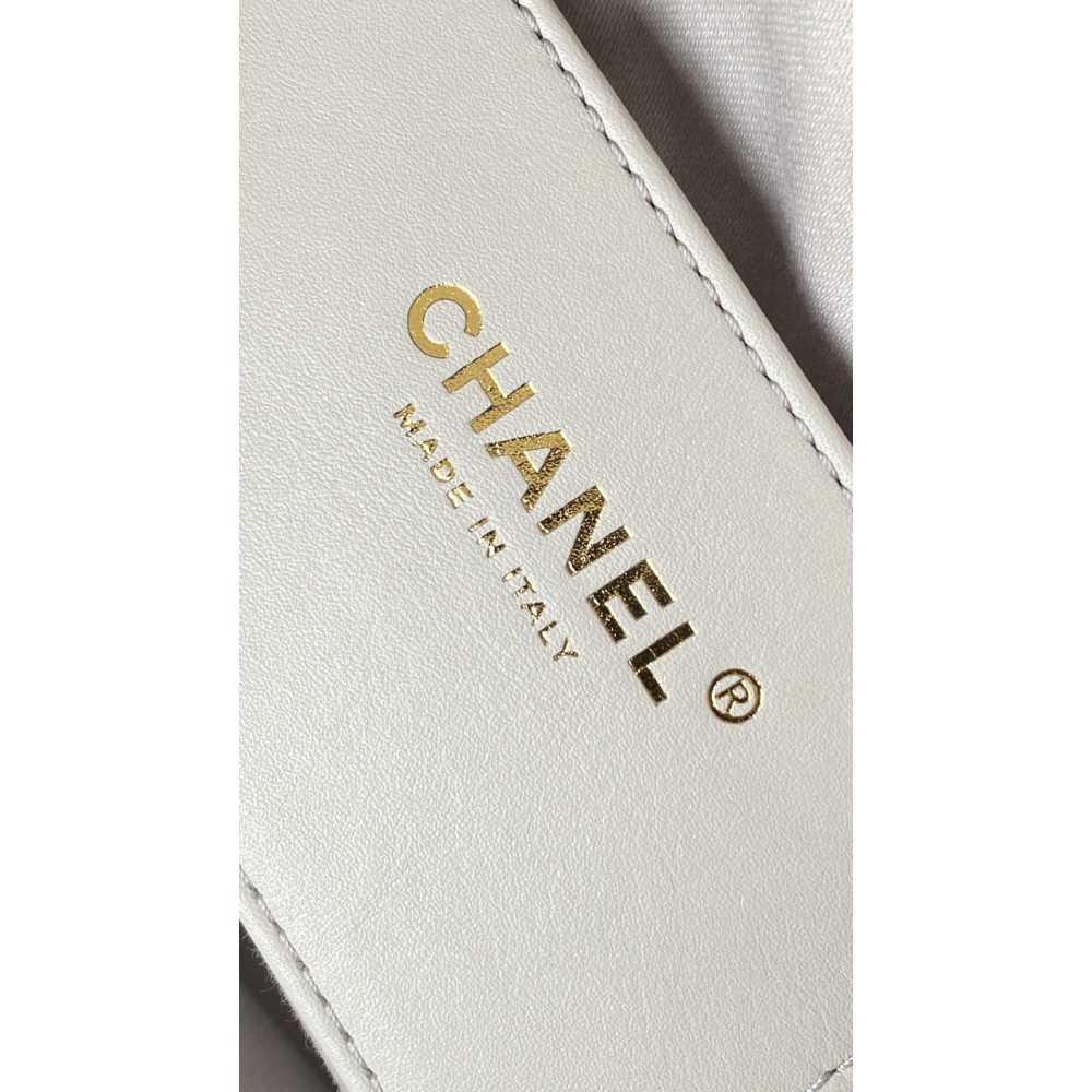 Chanel 25 Bag Small Hobo Boho Bag!