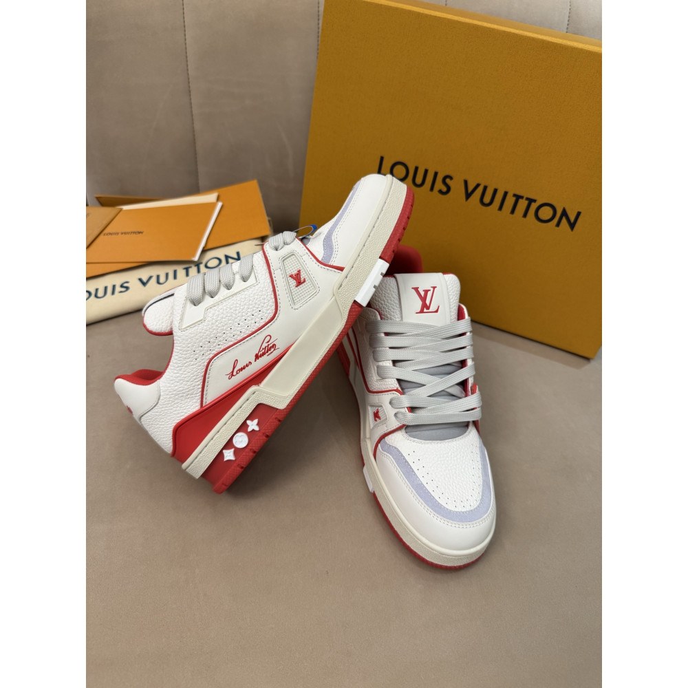 Louis Vuitton Trainer Classic Unisex Sneakers