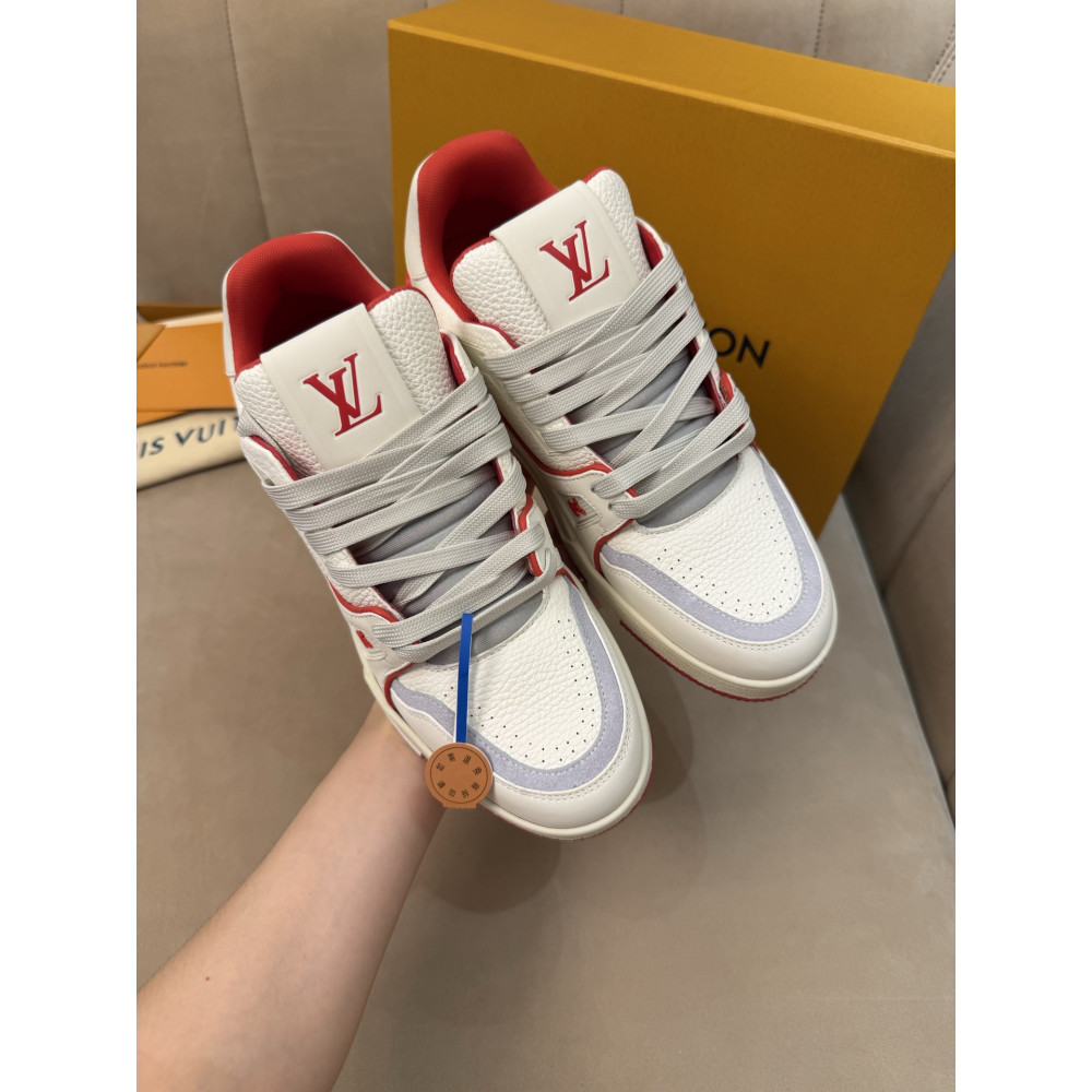 Louis Vuitton Trainer Classic Unisex Sneakers