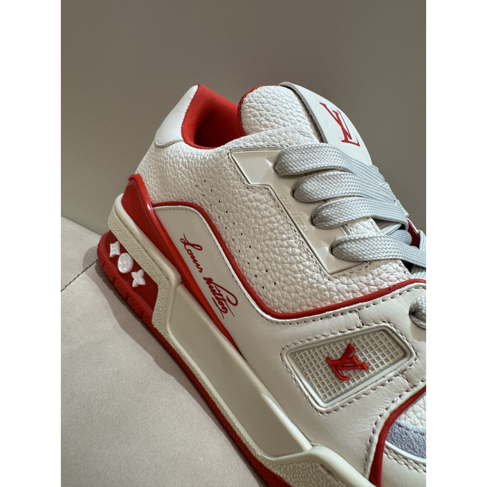 Louis Vuitton Trainer Classic Unisex Sneakers