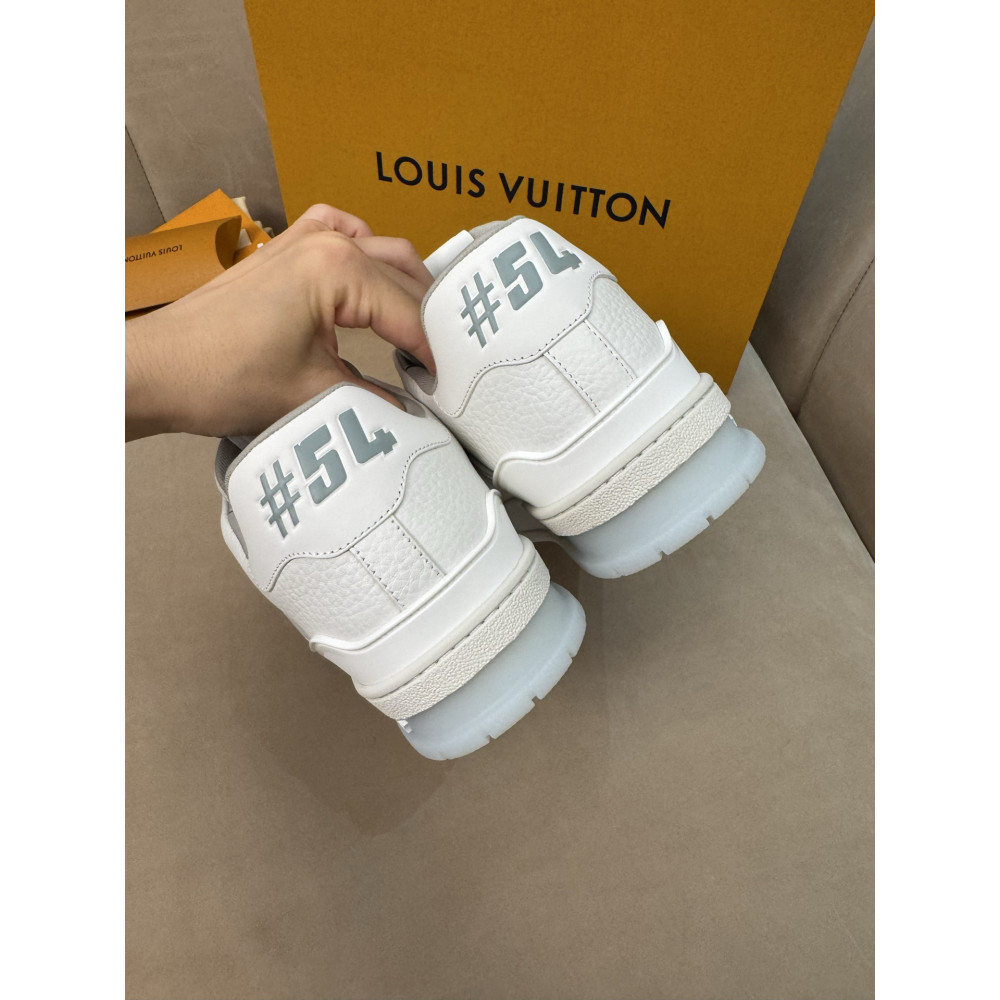 Louis Vuitton Trainer Classic Unisex Sneakers