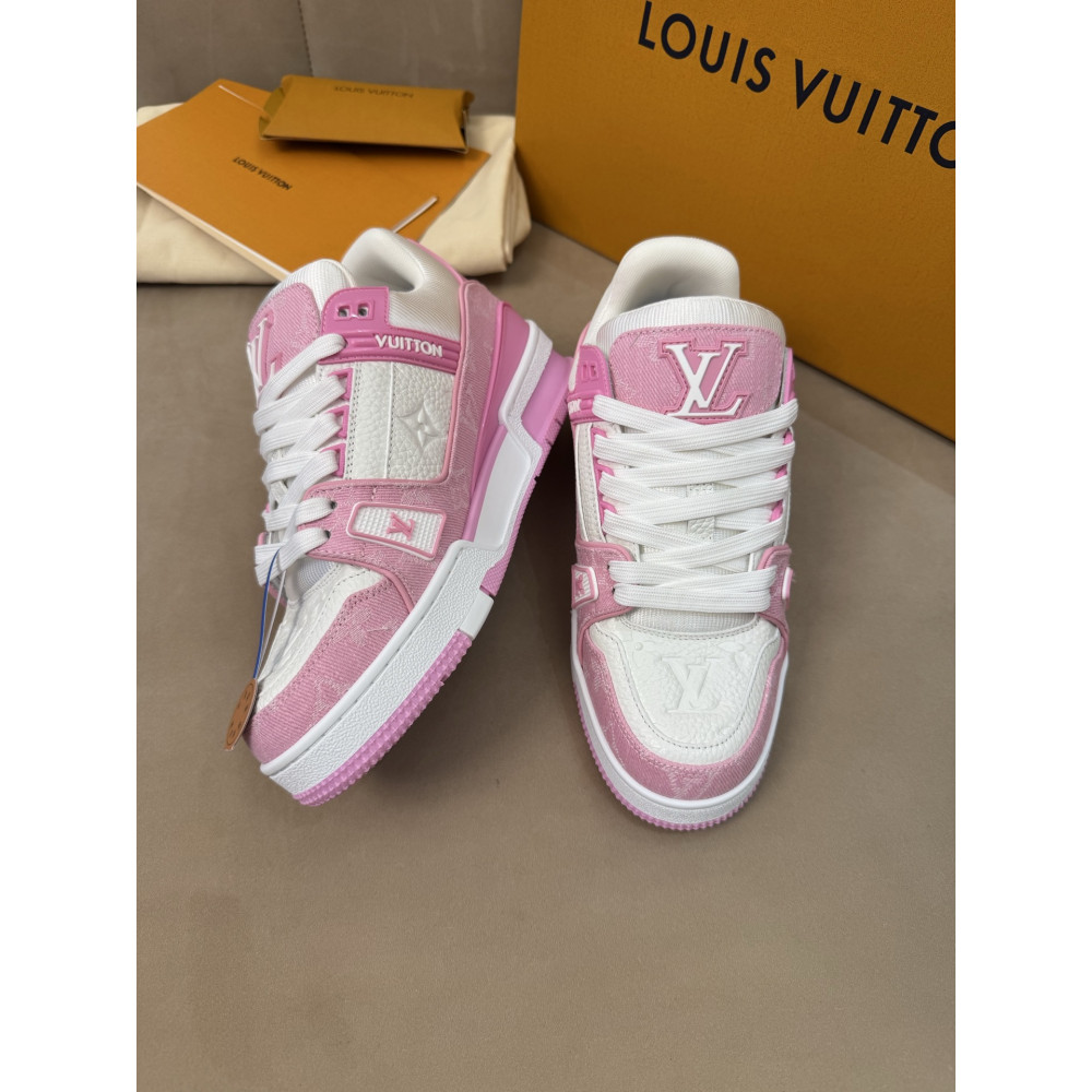 Louis Vuitton Trainer Classic Unisex Sneakers