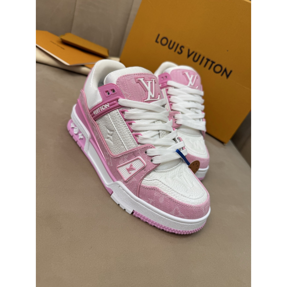 Louis Vuitton Trainer Classic Unisex Sneakers