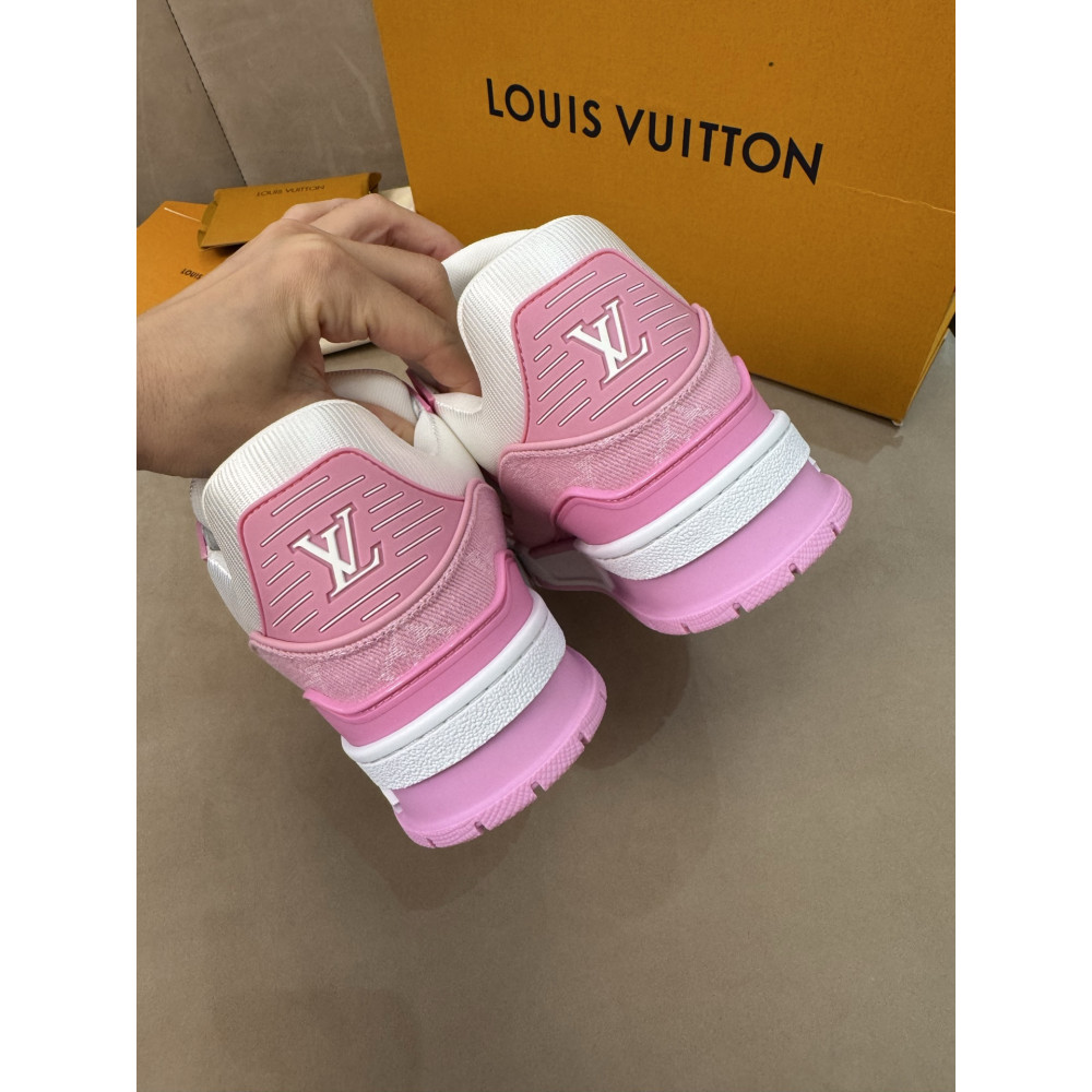 Louis Vuitton Trainer Classic Unisex Sneakers