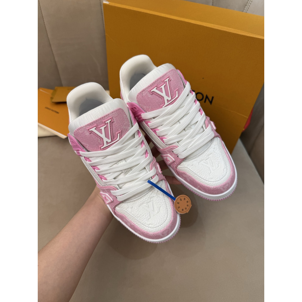 Louis Vuitton Trainer Classic Unisex Sneakers