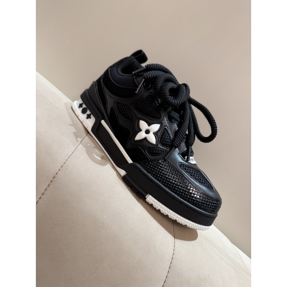 Louis Vuitton SKATE Sneakers!