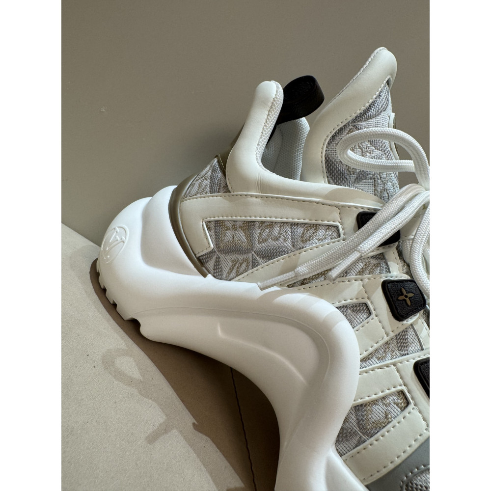 Louis Vuitton Archlight Women's Casual Sneakers!