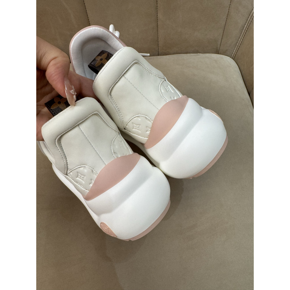 Louis Vuitton Archlight Women's Casual Sneakers!