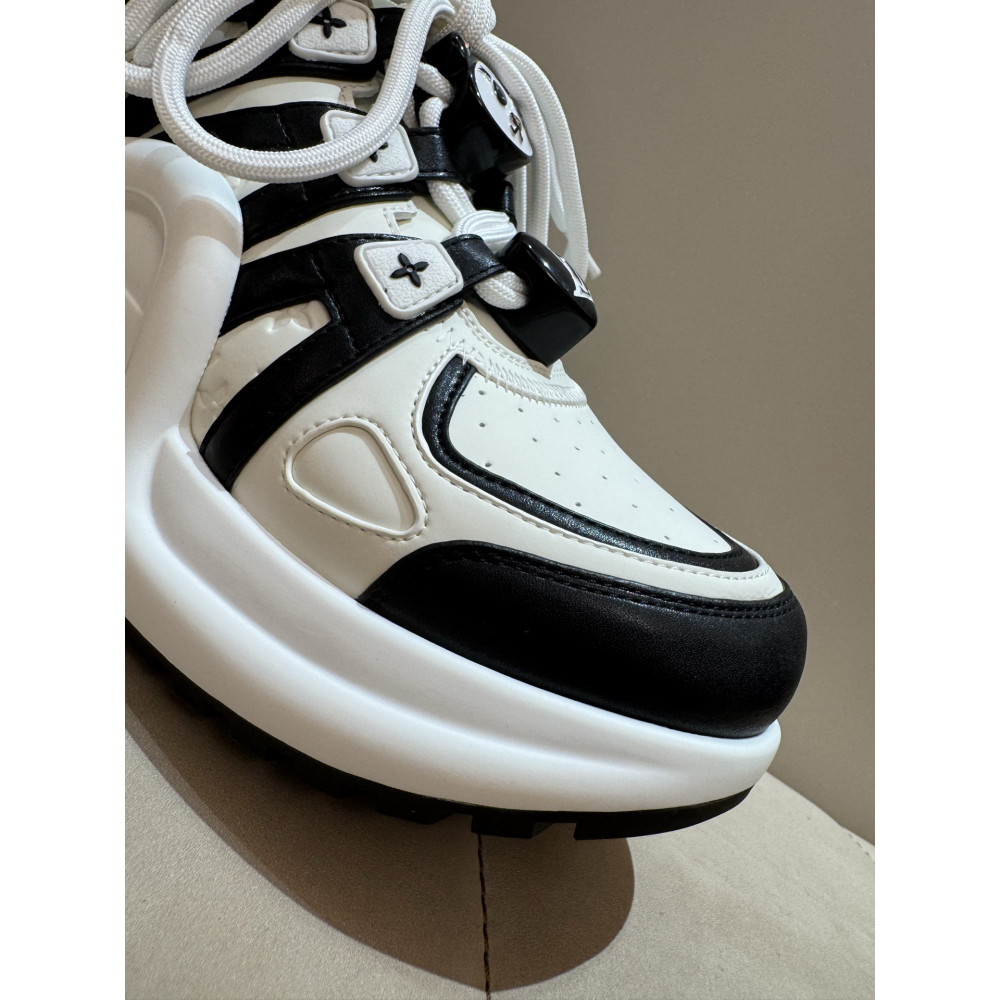 Louis Vuitton Archlight Women's Casual Sneakers!