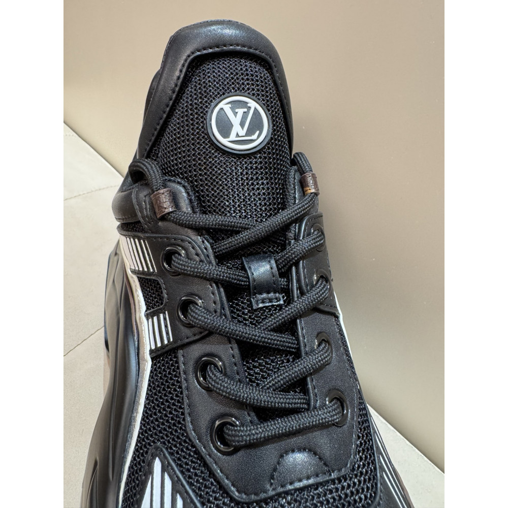 Louis Vuitton Archlight Chunky Dad Sneakers!