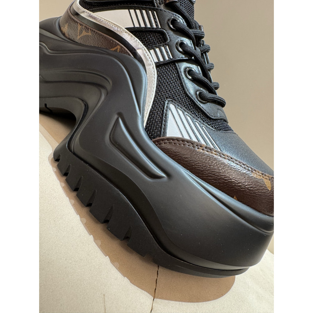 Louis Vuitton Archlight Chunky Dad Sneakers!