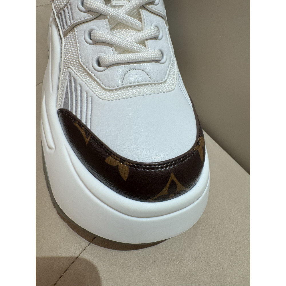 Louis Vuitton Archlight Chunky Dad Sneakers!