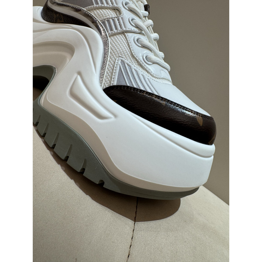 Louis Vuitton Archlight Chunky Dad Sneakers!
