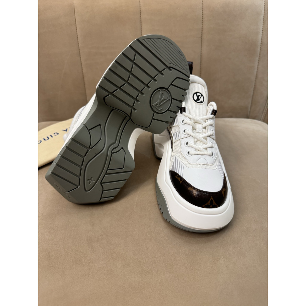 Louis Vuitton Archlight Chunky Dad Sneakers!