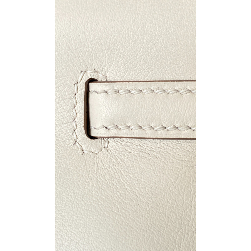 Hermès Kelly Danse "Milkshake White" classic dancing bag